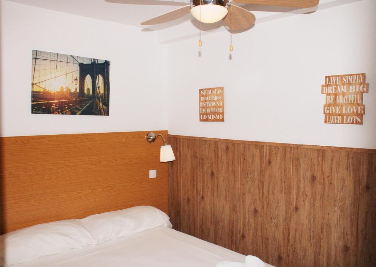 Tropical Friendly Holiday Home ปลายา เดล อิงเกลส ภายนอก รูปภาพ